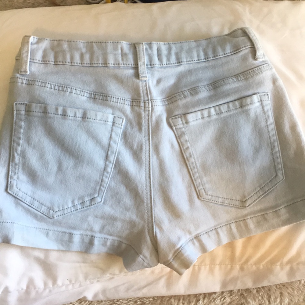 Shorts - Picture 2 of 2